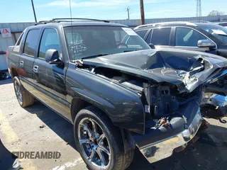 2003 Chevrolet Avalanche with VIN 3GNEC13TX3G263502, listed as a IAAI auction lot 41810419 with 48,044 mi miles and . Bid and sale history available at DreamBid. Image 1.