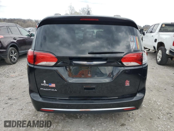 2018 Chrysler Pacifica Touring L Plus z VIN 2C4RC1EG0JR130216, wystawiony jako Copart lot #50778905 z przebiegiem 96 130 mil mil oraz Szkoda całkowita • Salvage title. Historia ofert i sprzedaży dostępna na DreamBid. Obrazek 6.
