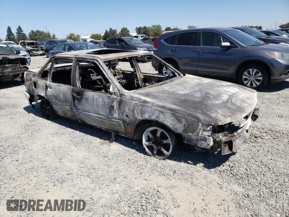 2000 Volvo S70 с VIN YV1LS61J0Y2651057, выставлен на аукционе Copart как лот 69785084 с пробегом Не указан миль и На запчасти • Non repairable. История ставок и продаж доступна на DreamBid. Изображение 4.