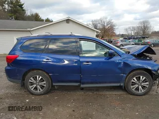 2017 Nissan Pathfinder SV with VIN 5N1DR2MM7HC676788, listed as a IAAI auction lot 41021944 with 80,009 mi miles. Bid and sale history available at carsss.com. Image 14.