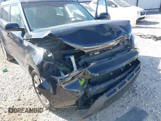 2015 Kia Soul + with VIN KNDJP3A51F7133572, listed as a IAAI auction lot 40559852 with 155,073 mi miles. Bid and sale history available at carsss.com. Image 6.