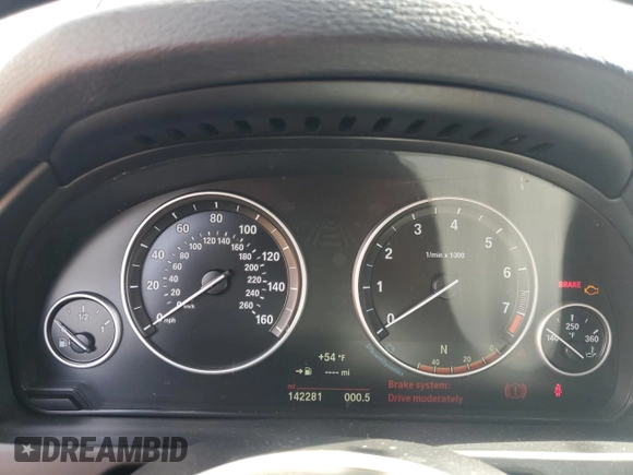 2016 BMW X5 xDrive35i with VIN 5UXKR0C56G0P23897, listed as a Copart auction lot 53627535 with 142,281 mi miles and Clean Title. Bid and sale history available at carsss.com. Image 9.