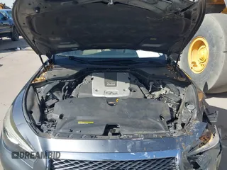 2015 Infiniti Q50 Premium with VIN JN1BV7AP8FM331055, listed as a IAAI auction lot 41828967 with 110,683 mi miles. Bid and sale history available at carsss.com. Image 10.