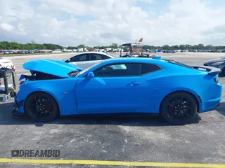 2023 Chevrolet Camaro 1LT с VIN 1G1FB1RS3P0108386, выставлен на аукционе IAAI как лот 42345860 с пробегом 28 488 миль миль и . История ставок и продаж доступна на DreamBid. Изображение 15.
