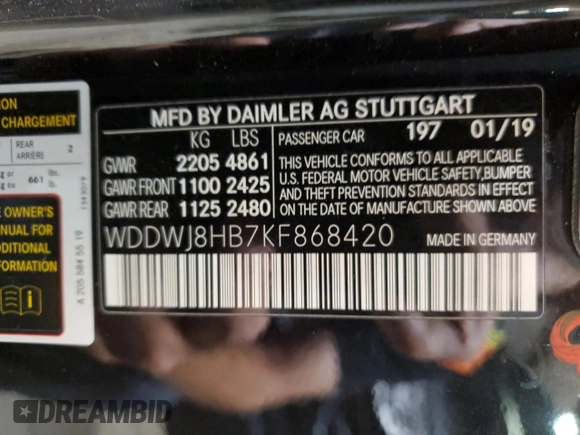 2019 Mercedes-Benz C 63 S AMG z VIN WDDWJ8HB7KF868420, wystawiony jako Copart lot #68820483 z przebiegiem 29 520 mil mil oraz . Historia ofert i sprzedaży dostępna na DreamBid. Obrazek 12.