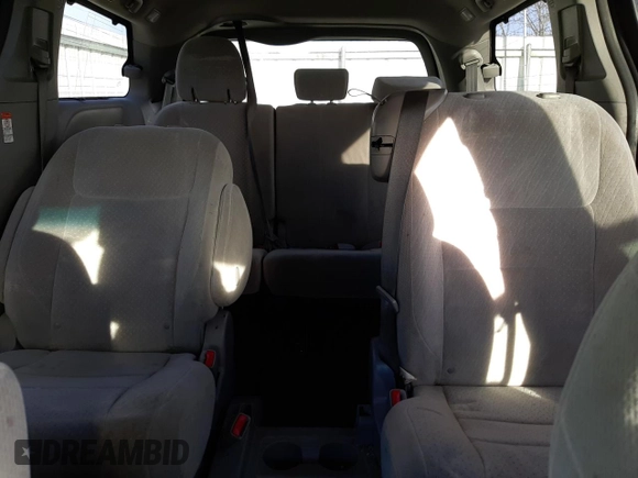 2015 Toyota Sienna LE AAS with VIN 5TDKK3DC2FS578373, listed as a Copart auction lot 43290025 with 151,955 mi miles and Salvage Title. Bid and sale history available at DreamBid. Image 10.