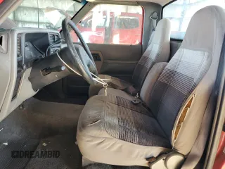 1992 Ford Ranger with VIN 1FTCR10A0NUC04489, listed as a Copart auction lot 71585134 with 58,152 mi miles and Salvage Title. Bid and sale history available at carsss.com. Image 7.