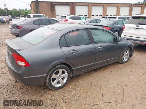 2011 Honda Civic LX-S z VIN 19XFA1F68BE015834, wystawiony jako IAAI lot #42215322 z przebiegiem 169 116 mil mil oraz . Historia ofert i sprzedaży dostępna na DreamBid. Obrazek 4.