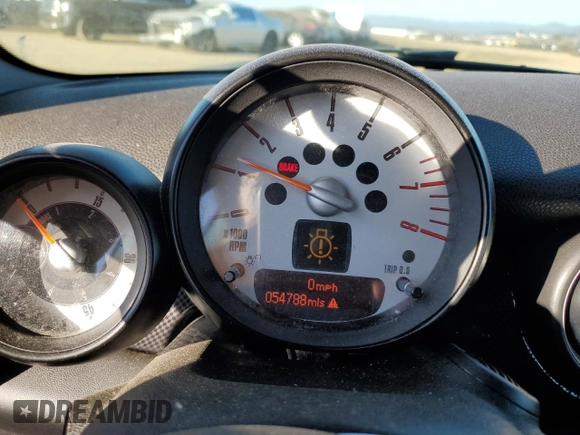 2014 MINI Convertible S with VIN WMWZP3C54ET298129, listed as a Copart auction lot 88523065 with 54,788 mi miles and Salvage title. Bid and sale history available at DreamBid. Image 9.