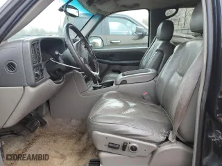 2003 Chevrolet Suburban Z71 with VIN 3GNFK16T03G198646, listed as a Copart auction lot 50222195 with 245,860 mi miles and Salvage Title. Bid and sale history available at carsss.com. Image 7.