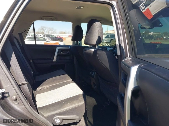 2020 Toyota 4Runner SR5 with VIN JTEBU5JR7L5774904, listed as a IAAI auction lot 41639477 with 36,671 mi miles. Bid and sale history available at carsss.com. Image 8.