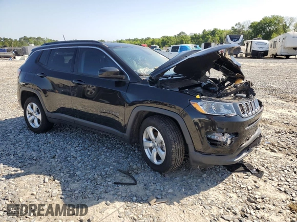 2020 Jeep Compass Latitude with VIN 3C4NJCBB3LT126542, listed as a Copart auction lot 52510575 with 17,246 mi miles and Salvage title. Bid and sale history available at DreamBid. Image 4.