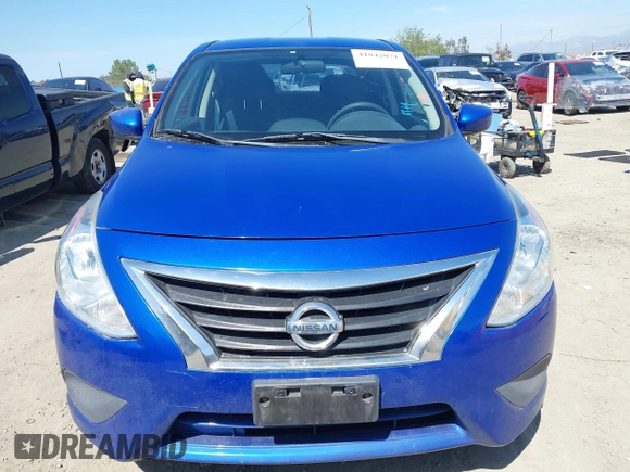 2015 Nissan Versa SV with VIN 3N1CN7AP4FL951822, listed as a IAAI auction lot 41842071 with 202,107 mi miles. Bid and sale history available at carsss.com. Image 11.