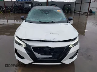 2023 Nissan Sentra SR z VIN 3N1AB8DV4PY277885, wystawiony jako IAAI lot #41553949 z przebiegiem 21 433 mil mil oraz . Historia ofert i sprzedaży dostępna na DreamBid. Obrazek 13.