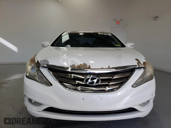 2011 Hyundai Sonata Limited with VIN 5NPEC4ACXBH087960, listed as a Copart auction lot 45744115 with 159,332 mi miles and Clean Title. Bid and sale history available at DreamBid. Image 5.