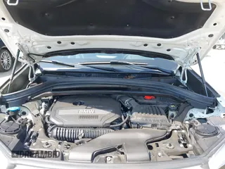 2021 BMW X1 sDrive28i z VIN WBXJG7C01M3M73496, wystawiony jako IAAI lot #42132005 z przebiegiem 23 278 mil mil oraz . Historia ofert i sprzedaży dostępna na DreamBid. Obrazek 10.