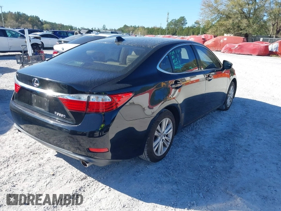 2014 Lexus ES 350 with VIN JTHBK1GG2E2093982, listed as a IAAI auction lot 41833507 with 154,969 mi miles. Bid and sale history available at carsss.com. Image 4.