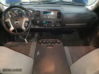 2009 Chevrolet Silverado 1500 LT with VIN 2GCEK290291114954, listed as a Copart auction lot 47009465 with 180,186 mi miles and Salvage Title. Bid and sale history available at carsss.com. Image 8.