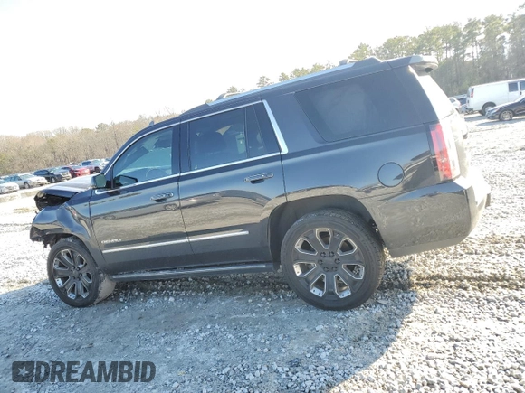 2020 GMC Yukon Denali with VIN 1GKS2CKJ5LR213363, listed as a Copart auction lot 42616335 with 81,970 mi miles and Salvage Title. Bid and sale history available at carsss.com. Image 2.