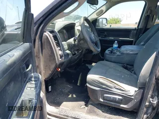 2014 Ram 1500 Tradesman z VIN 1C6RR6FG2ES339933, wystawiony jako IAAI lot #42594859 z przebiegiem Nie podano mil oraz . Historia ofert i sprzedaży dostępna na DreamBid. Obrazek 5.