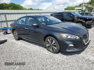 2021 Nissan Altima SV z VIN 1N4BL4DW8MN382220, wystawiony jako Copart lot #54257995 z przebiegiem 42 245 mil mil oraz Szkoda całkowita • Salvage title. Historia ofert i sprzedaży dostępna na DreamBid. Obrazek 4.