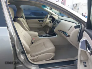 2013 Nissan Altima S with VIN 1N4AL3AP7DN457752, listed as a IAAI auction lot 42071638 with 114,922 mi miles and . Bid and sale history available at DreamBid. Image 5.