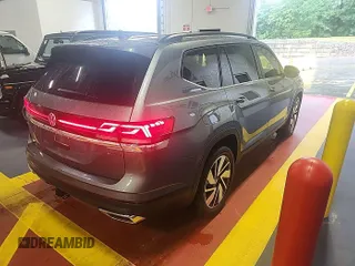 2024 Volkswagen Atlas SE with VIN 1V2HR2CAXRC564175, listed as a IAAI auction lot 42731227 with 14,479 mi miles and . Bid and sale history available at DreamBid. Image 24.
