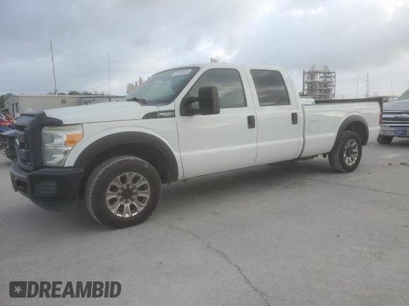 2015 Ford F-250 XL z VIN 1FT7W2A61FEC02885, wystawiony jako Copart lot #51786935 z przebiegiem 176 639 mil mil oraz Czysty tytuł • Clean title. Historia ofert i sprzedaży dostępna na DreamBid. Obrazek 1.