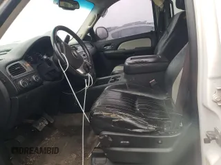 2008 Chevrolet Tahoe 3LT z VIN 1GNFK13018R141423, wystawiony jako Copart lot #43813525 z przebiegiem 288 352 mil mil oraz Szkoda całkowita • Salvage title. Historia ofert i sprzedaży dostępna na DreamBid. Obrazek 7.