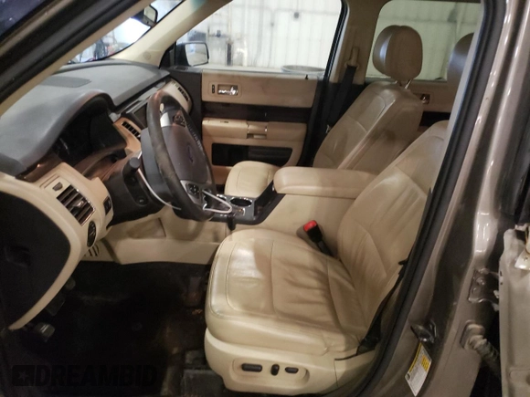2013 Ford Flex SEL with VIN 2FMHK6C82DBD18932, listed as a Copart auction lot 49837585 with 209,309 mi miles and Salvage Title. Bid and sale history available at carsss.com. Image 7.