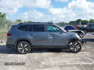 2024 Volkswagen Atlas SE с VIN 1V2HR2CA1RC547264, выставлен на аукционе IAAI как лот 41948193 с пробегом 24 683 миль миль и . История ставок и продаж доступна на DreamBid. Изображение 13.