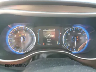 2017 Chrysler Pacifica Touring L with VIN 2C4RC1BG5HR739106, listed as a Copart auction lot 50068415 with 165,688 mi miles and Salvage Title. Bid and sale history available at DreamBid. Image 9.