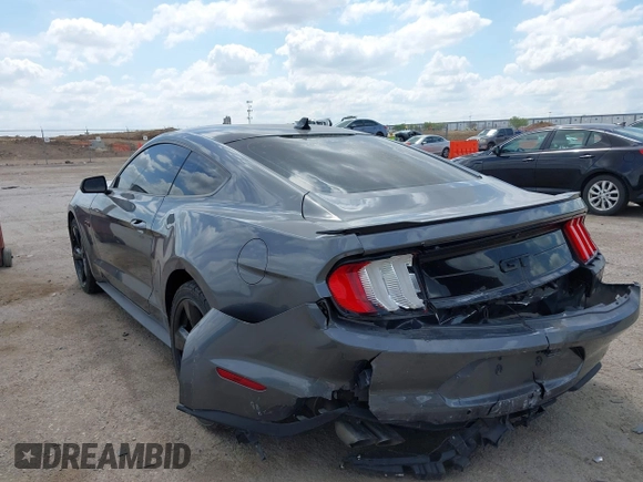 2021 Ford Mustang GT with VIN 1FA6P8CF5M5111095, listed as a IAAI auction lot 41884815 with 39,259 mi miles and . Bid and sale history available at DreamBid. Image 3.