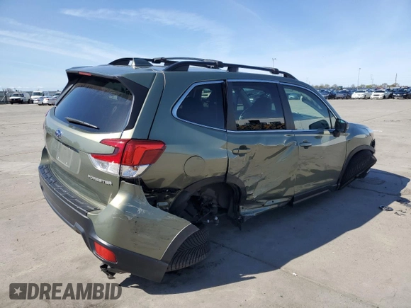 2021 Subaru Forester Limited with VIN JF2SKASC9MH421529, listed as a Copart auction lot 49187315 with 50,646 mi miles and Salvage Title. Bid and sale history available at carsss.com. Image 3.