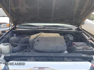 2013 Toyota Tacoma with VIN 3TMMU4FNXDM057020, listed as a IAAI auction lot 42560987 with 177,333 mi miles and . Bid and sale history available at DreamBid. Image 10.
