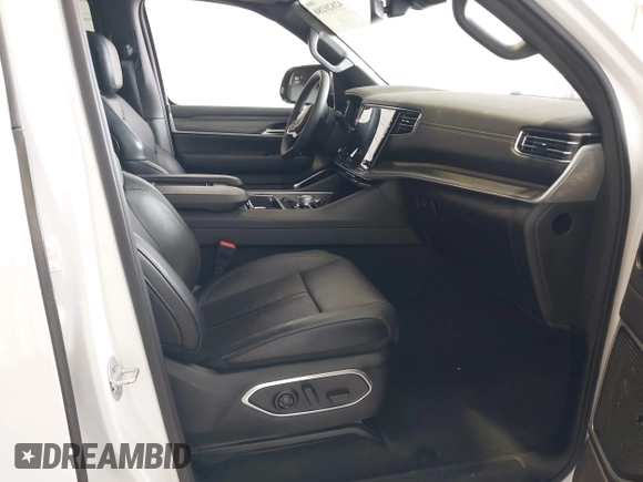 2024 Jeep Wagoneer Series II with VIN 1C4SJSBP5RS144530, listed as a IAAI auction lot 42820280 with 37,152 mi miles and . Bid and sale history available at DreamBid. Image 5.