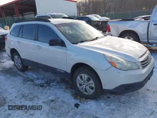 2011 Subaru Outback 2.5i z VIN 4S4BRCAC1B3434756, wystawiony jako IAAI lot #41394005 z przebiegiem 179 884 mil mil oraz . Historia ofert i sprzedaży dostępna na DreamBid. Obrazek 1.