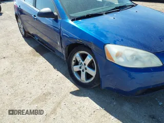 2007 Pontiac G6 GT with VIN 1G2ZH58N974256318, listed as a IAAI auction lot 41780431 with 202,994 mi miles. Bid and sale history available at carsss.com. Image 6.
