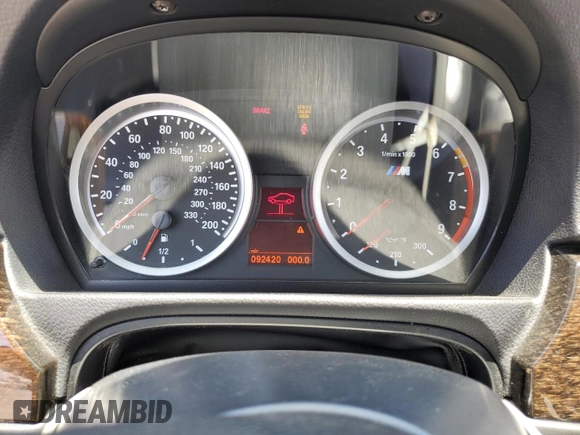 2013 BMW M3 with VIN WBSKG9C51DJ593599, listed as a Copart auction lot 61755564 with 92,420 mi miles and Salvage Title. Bid and sale history available at carsss.com. Image 9.