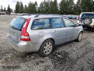 2007 Volvo V50 2.4L with VIN YV1MW382072284214, listed as a Copart auction lot 40821234 with 134,054 mi miles and Salvage Title. Bid and sale history available at carsss.com. Image 3.