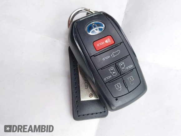 2024 Toyota Sienna Platinum z VIN 5TDESKFC4RS119032, wystawiony jako IAAI lot #41068384 z przebiegiem 10 497 mil mil oraz . Historia ofert i sprzedaży dostępna na DreamBid. Obrazek 11.