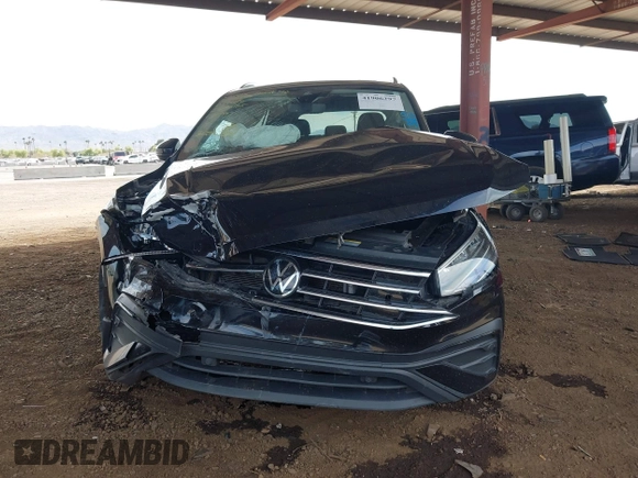 2022 Volkswagen Tiguan SE with VIN 3VV3B7AX4NM109997, listed as a IAAI auction lot 41906297 with 62,692 mi miles and . Bid and sale history available at DreamBid. Image 6.