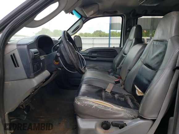 2005 Ford F-250 XL z VIN 1FTSW21P15EC09840, wystawiony jako Copart lot #59973955 z przebiegiem 407 922 mil mil oraz Szkoda całkowita • Salvage title. Historia ofert i sprzedaży dostępna na DreamBid. Obrazek 7.