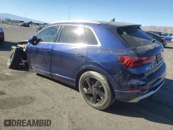 2022 Audi Q3 Premium with VIN WA1AUCF31N1005084, listed as a Copart auction lot 86450304 with 33,088 mi miles and Salvage Title. Bid and sale history available at carsss.com. Image 2.