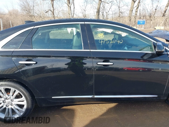 2018 Cadillac XTS Luxury with VIN 2G61M5S31J9118193, listed as a IAAI auction lot 41531190 with 170,476 mi miles and . Bid and sale history available at carsss.com. Image 13.