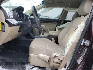 2011 Kia Sorento LX with VIN 5XYKT3A16BG084024, listed as a Copart auction lot 45290665 with 138,621 mi miles and Clean Title. Bid and sale history available at DreamBid. Image 7.