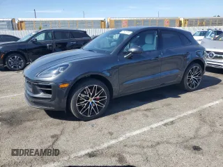 2023 Porsche Macan S с VIN WP1AG2A59PLB39217, выставлен на аукционе Copart как лот 57829785 с пробегом 20 567 миль миль и Списание • Salvage title. История ставок и продаж доступна на DreamBid. Изображение 1.