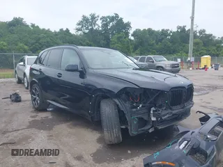 2020 BMW X5 xDrive40i с VIN 5UXCR6C01L9B61508, выставлен на аукционе IAAI как лот 42557707 с пробегом 66 095 миль миль и . История ставок и продаж доступна на DreamBid. Изображение 1.