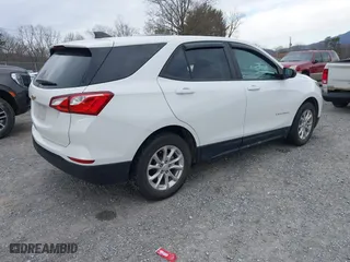 2021 Chevrolet Equinox LS with VIN 3GNAXHEV8MS135543, listed as a IAAI auction lot 41629456 with 43,482 mi miles. Bid and sale history available at carsss.com. Image 4.