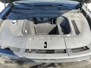 2024 Kia EV9 Light Long Range with VIN KNDAB5S16R6030468, listed as a Copart auction lot 47266195 with 4,675 mi miles and Salvage Title. Bid and sale history available at carsss.com. Image 12.